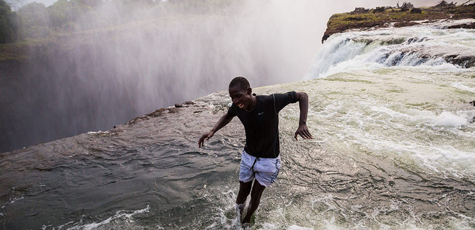 The Zimbabwean side offers year-round viewing, however, the falls is in full force during the high water season months of February to July.