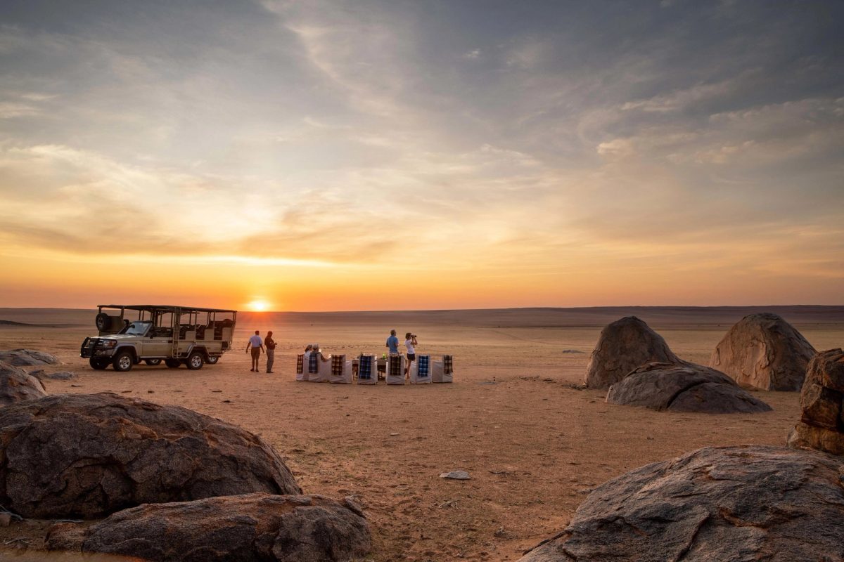 7-Day Namibian Desert to Coast Adventure