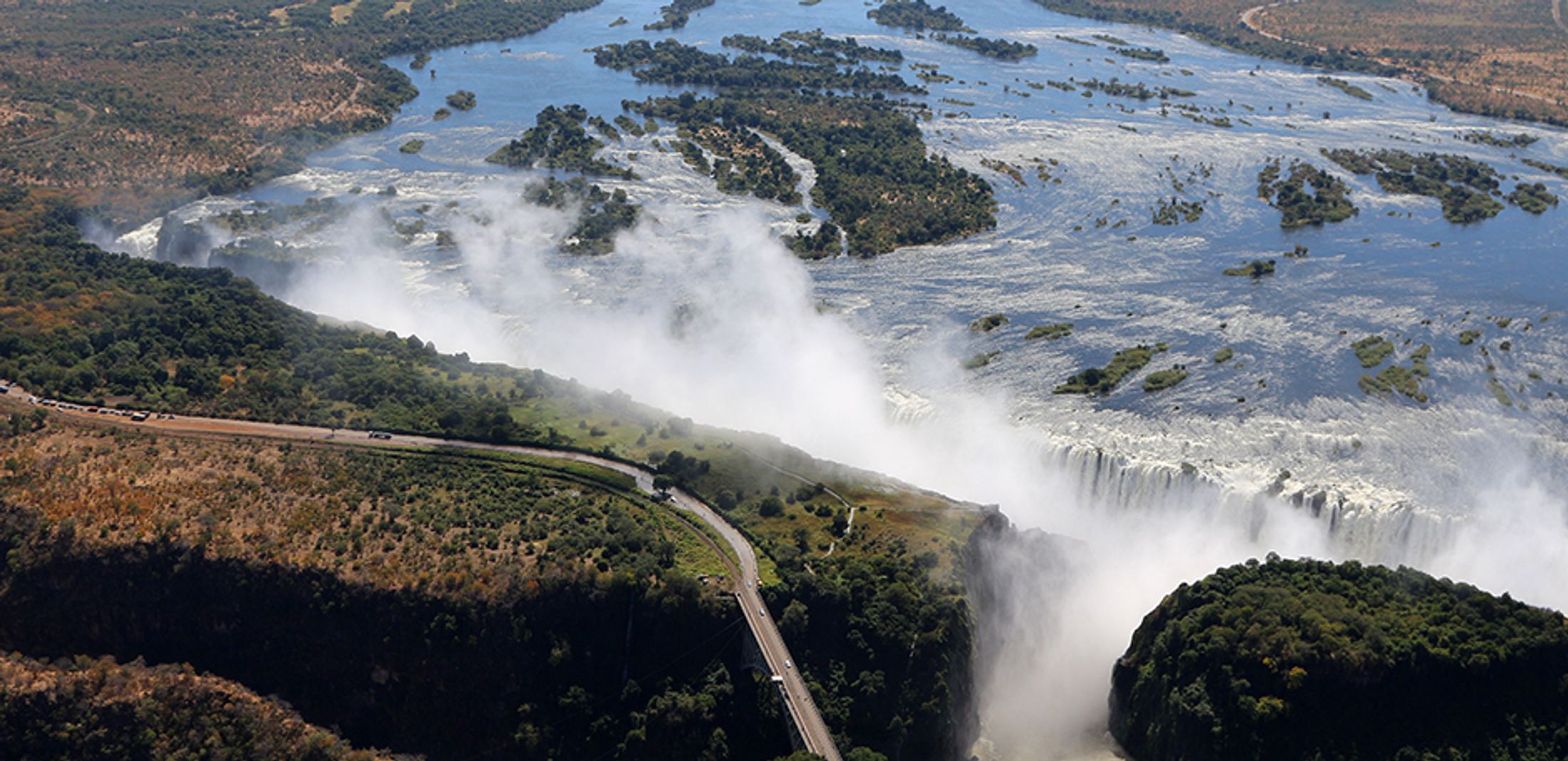 The Mighty Victoria Falls: Zambia vs Zimbabwe