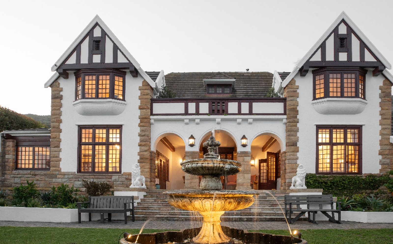 St James Manor in Kalk Bay, Cape Town.